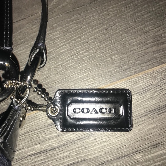 Coach Shoulder Bag - Picture 3 of 8